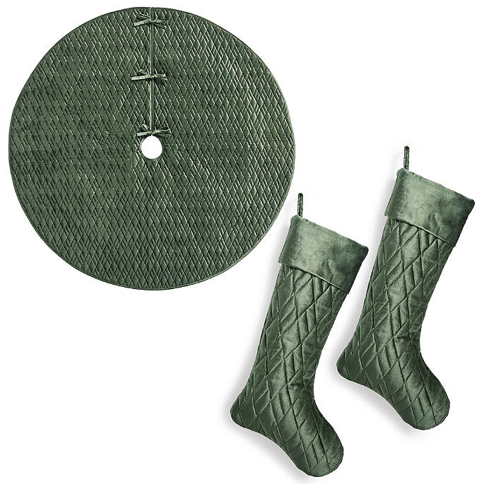 Marquette Fern Green Tree Skirt & Stocking Set