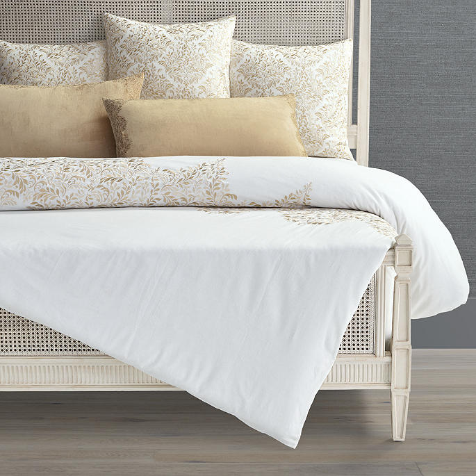 Aksana Embroidered Bedding