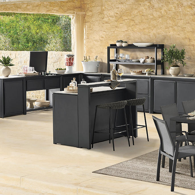 Frontgate Resort Collection™ Newport Outdoor Kitchen Tailored Furniture Cover