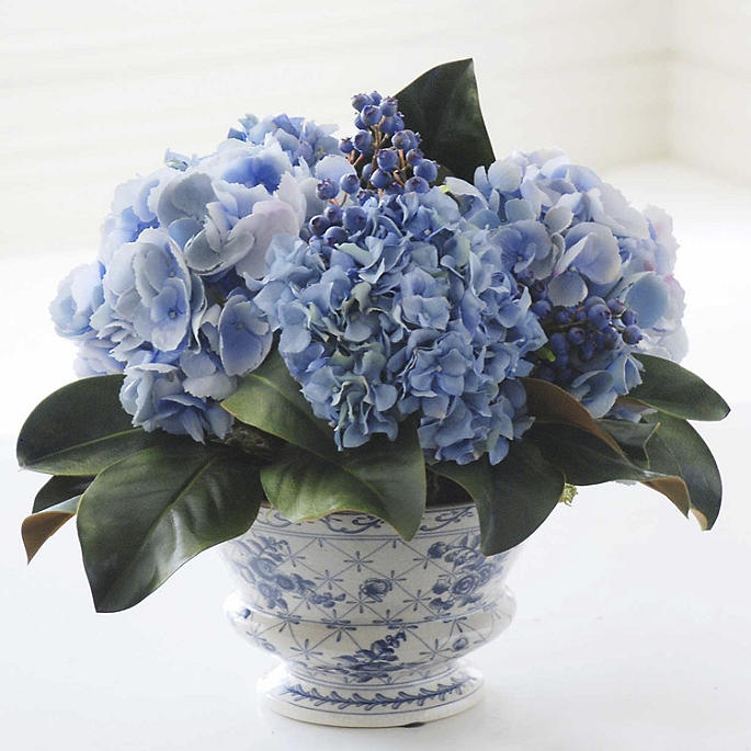 Mixed Hydrangea and Berry Chinoiserie
