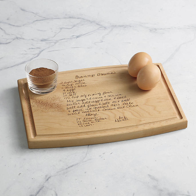 Personalized Artisanal Cutting Board