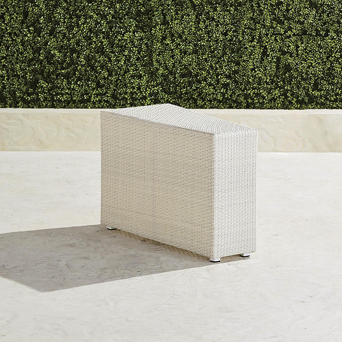Pasadena II End Table in Ivory Wicker