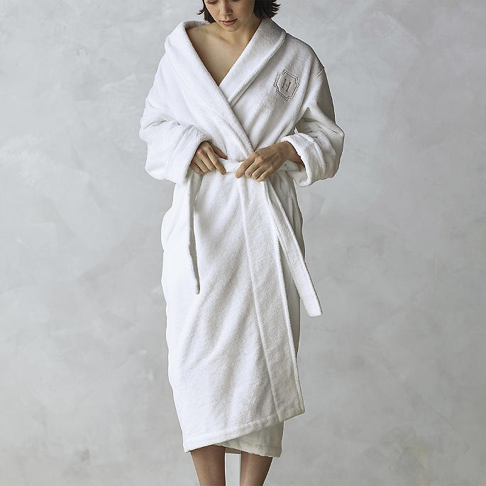 Frontgate Resort Collection™ Plush Robe