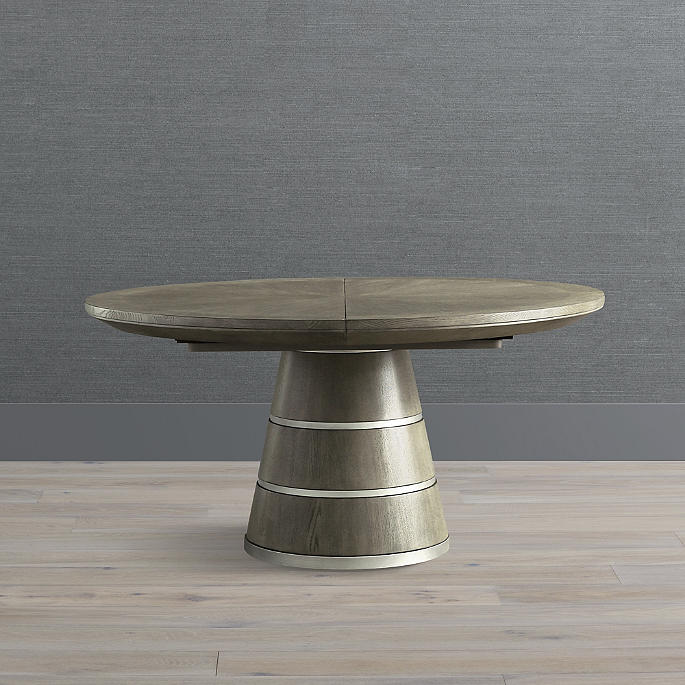 Aniston Extendable Round Table in Gray Oak
