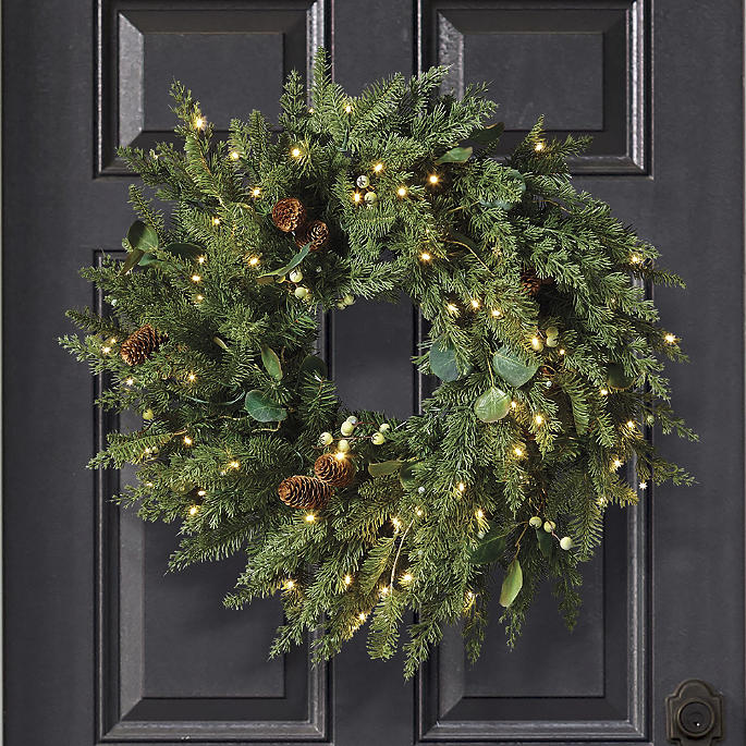 Majestic Holiday Wreath