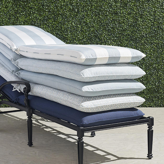 Single-piped Outdoor Chaise Cushion