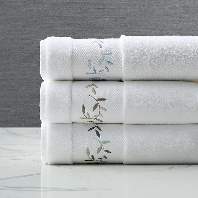 Frontgate Resort Collection™ Lillia Bath Towels